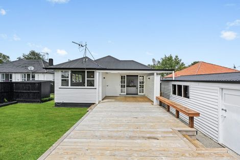 Photo of property in 47 Montgomery Crescent, Bader, Hamilton, 3206