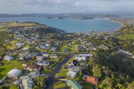 Photo of property in 8 Rimu Street, Whitianga, 3510