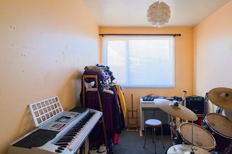 Photo of property in 6 Ocean Beach Road, Bluff, 9814