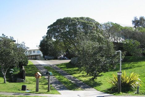 Photo of property in 4 Commodores Close, Coastlands, Whakatane, 3120