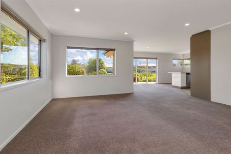 Photo of property in 8 Retallick Way, Amberley, 7410