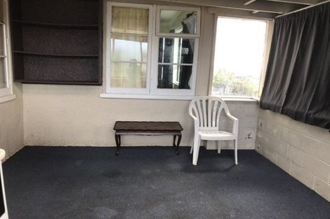 Photo of property in 552 Richardson Road, Mount Roskill, Auckland, 1041