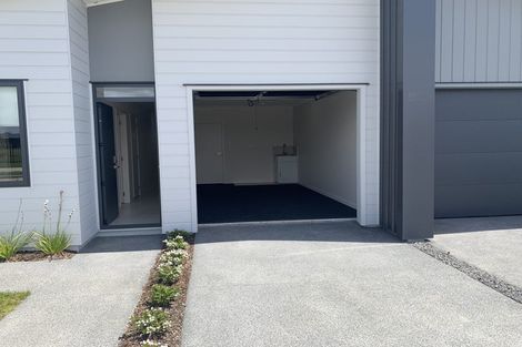 Photo of property in 20 Rauriki Lane, Rosehill, Papakura, 2113