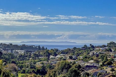 Photo of property in 83b Bayside Drive, Browns Bay, Auckland, 0630