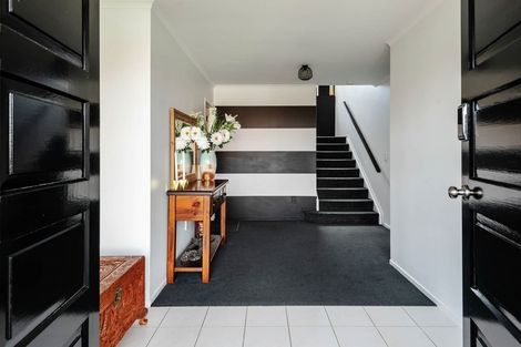 Photo of property in 62 Edendale Road, Somerville, Auckland, 2014