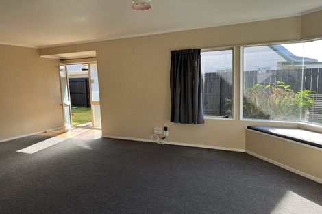 Photo of property in 7b Portland Street, Welcome Bay, Tauranga, 3112