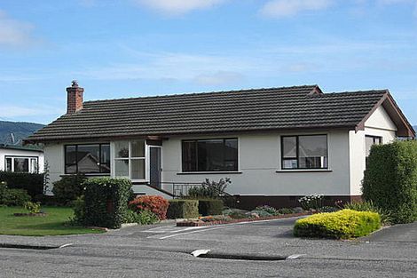 Photo of property in 6 Moorhouse Street, Waimate, 7924