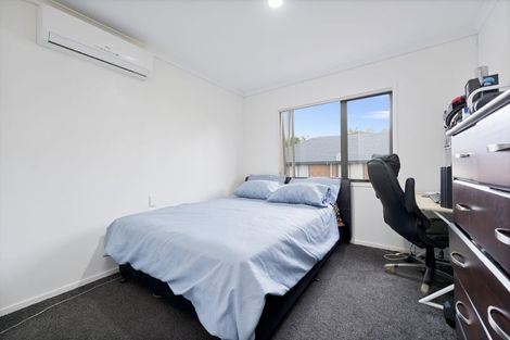 Photo of property in 15 Lake Panorama Drive, Henderson, Auckland, 0612