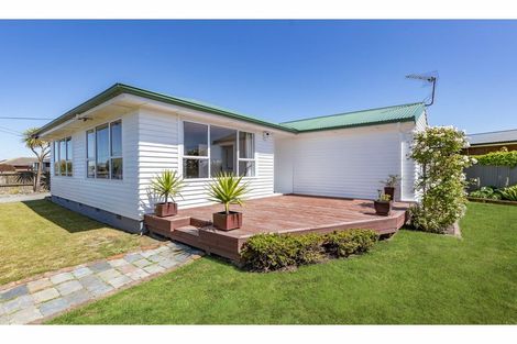 Photo of property in 36 Fleming Street, North New Brighton, Christchurch, 8083