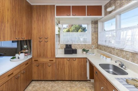 Photo of property in 97 Palmers Road, New Brighton, Christchurch, 8083