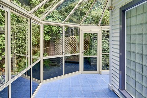Photo of property in 88 Airlie Road, Plimmerton, Porirua, 5026
