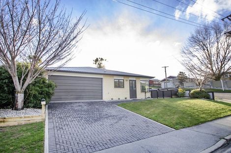 Photo of property in 25 Achil Street, Cromwell, 9310