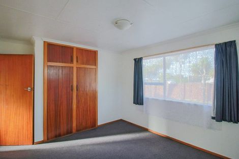 Photo of property in 15 Blackwater Street, Bluff, 9814