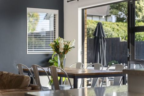 Photo of property in 11 Leicester Parade, Somerville, Auckland, 2014