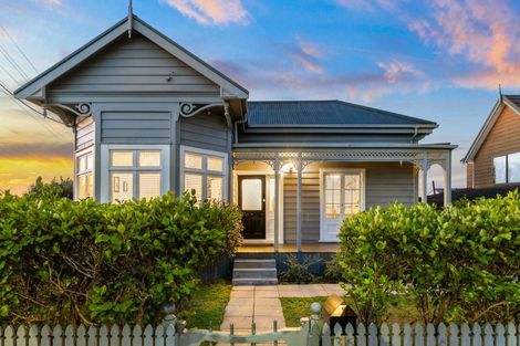 Photo of property in 36 Calliope Road, Devonport, Auckland, 0624