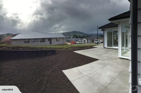 Photo of property in 17 Peter Bourne Drive, Pokeno, 2402