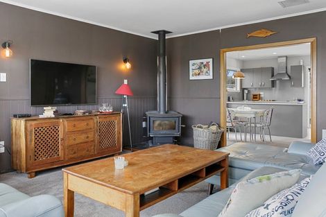 Photo of property in 71 Rainbow Drive, Rainbow Point, Taupo, 3330