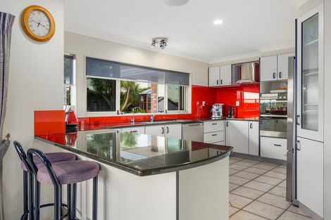 Photo of property in 61 Carlton Street, Bellevue, Tauranga, 3110