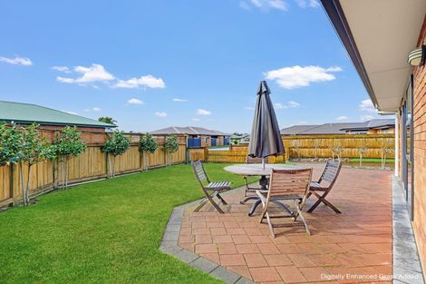 Photo of property in 5 Gilligan Close, College Estate, Whanganui, 4500