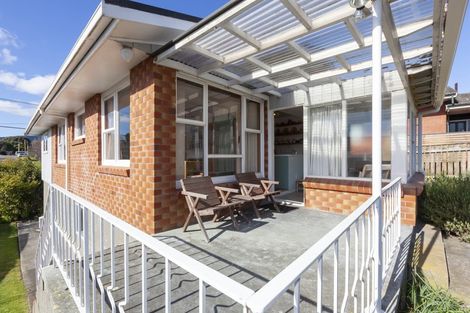 Photo of property in 21 Alexander Road, Raumati Beach, Paraparaumu, 5032