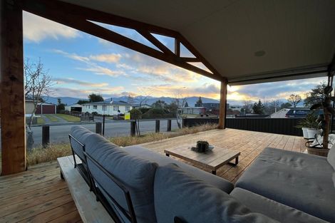 Photo of property in 9 Homer Street, Te Anau, 9600