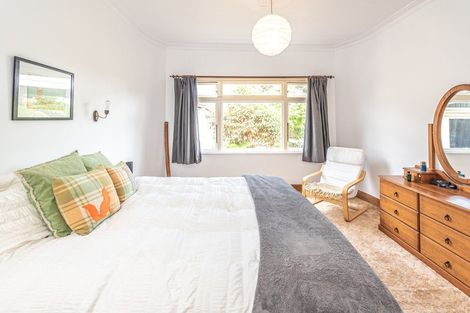 Photo of property in 6 Taranaki Street, Saint Johns Hill, Whanganui, 4501