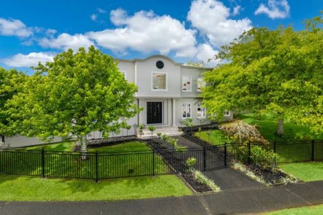 Photo of property in 12 Bushlands Park Drive, Albany, Auckland, 0632
