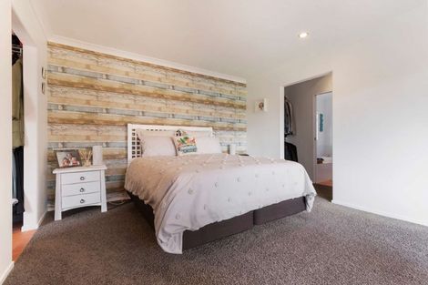 Photo of property in 48 Arabian Drive, Papamoa Beach, Papamoa, 3118