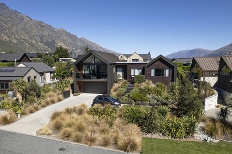 Photo of property in 37 Mcadam Drive, Jacks Point, Queenstown, 9371