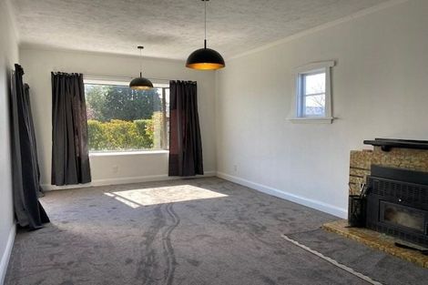 Photo of property in 22 Winters Road, Redwood, Christchurch, 8051