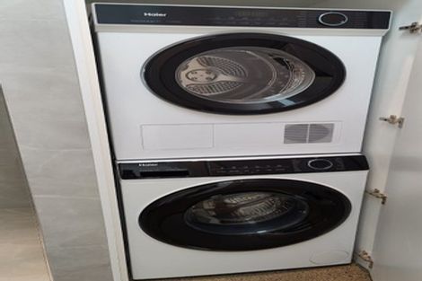 Photo of property in 33a Tautari Street, Orakei, Auckland, 1071