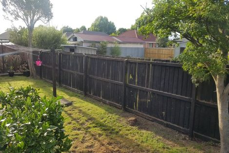 Photo of property in 19b Chipping Lane, Redwood, Christchurch, 8051