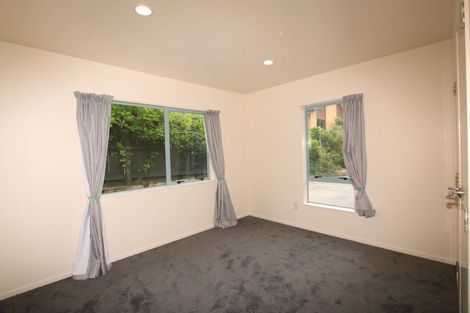 Photo of property in 3 Khaleel Place, Henderson, Auckland, 0612