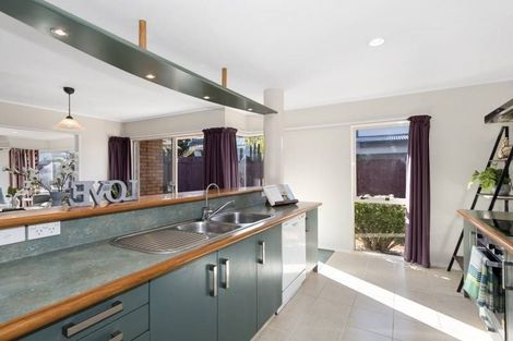 Photo of property in 31 Bramley Drive, Rototuna, Hamilton, 3210