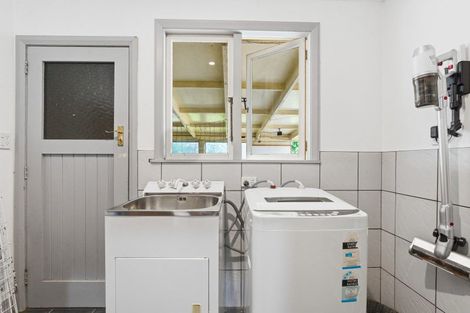 Photo of property in 47 Tararua Street, Pahiatua, 4910