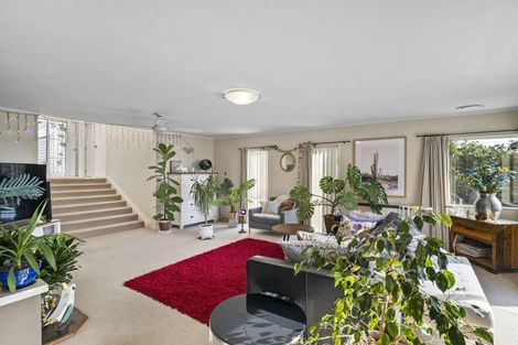 Photo of property in 2/49 Carlisle Road, Torbay, Auckland, 0630