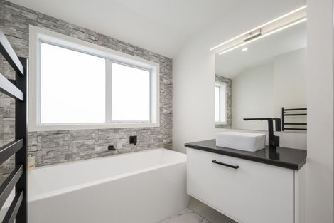 Photo of property in 733 Stoney Creek Road, Bunnythorpe, Palmerston North, 4470