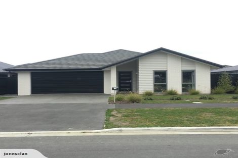 Photo of property in 16 Dunlops Crescent, Marshland, Christchurch, 8083