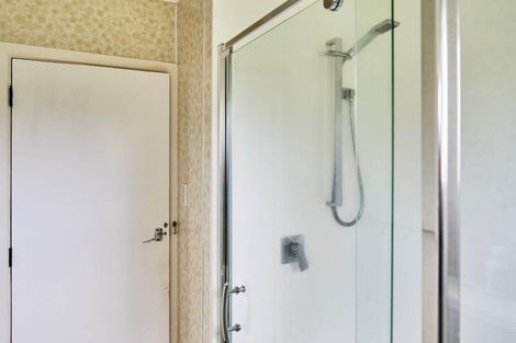 Photo of property in 4 Routley Crescent, Elderslea, Upper Hutt, 5018