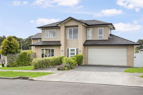 Photo of property in 23 Ravello Rise, Flat Bush, Auckland, 2019