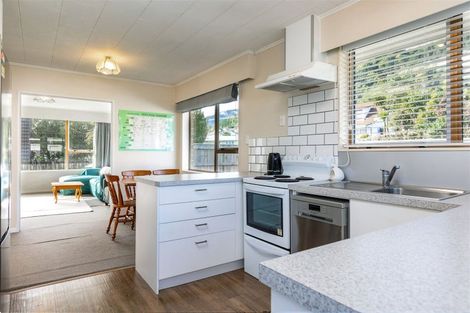 Photo of property in 131a Waikawa Road, Picton, 7220