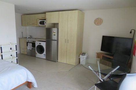 Photo of property in The Silo Apartments, 9g/23 Emily Place, Auckland Central, Auckland, 1010