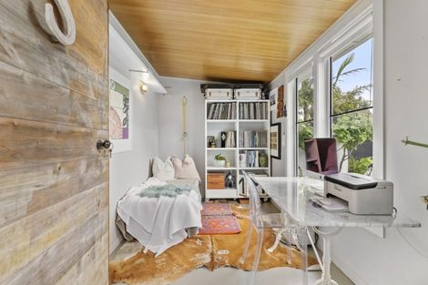 Photo of property in 2a Wesley Street, Devonport, Auckland, 0624