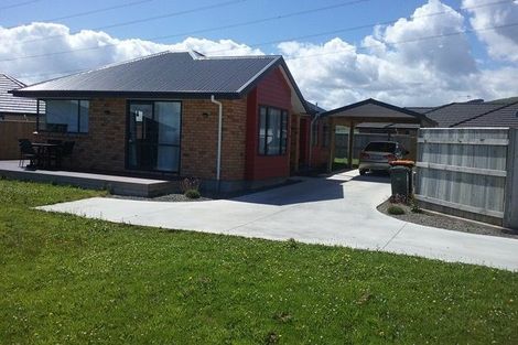 Photo of property in 187 Pacific Drive, Fitzherbert, Palmerston North, 4410