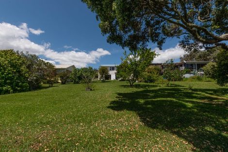 Photo of property in 8 Berghan Road, Coopers Beach, 0420