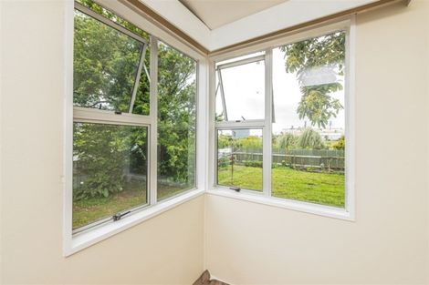 Photo of property in 37 Gibson Street, Aramoho, Whanganui, 4500