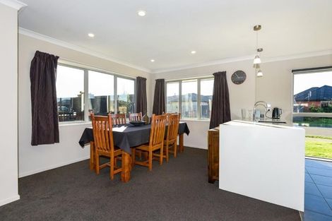 Photo of property in 6 Dundee Close, Darfield, 7510