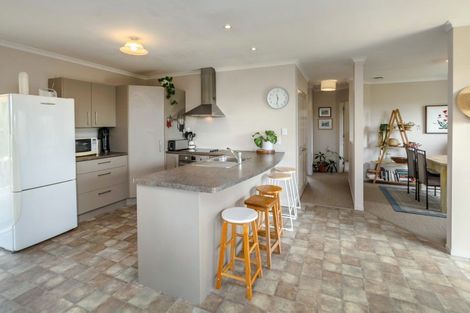 Photo of property in 345 Waihakeke Road, Waihakeke, Carterton, 5792