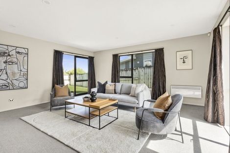 Photo of property in 5 Vosper Close, Leamington, Cambridge, 3432