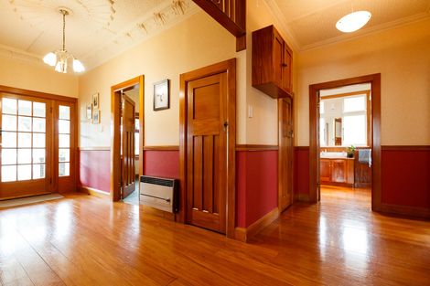 Photo of property in 16 Karamu Avenue, Takaro, Palmerston North, 4410